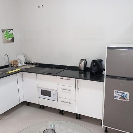Blue Sea Studio 1 Minute Away From Luanda Bay Bagian luar foto